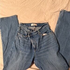 Women’s Abercrombie waist cross over 26